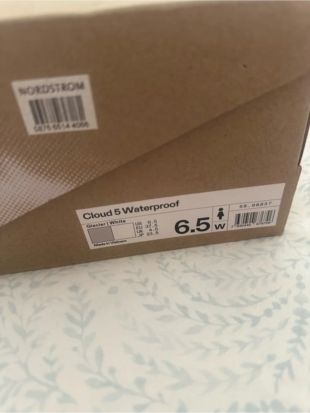 Cloud 5 Waterproof Sneakers in Glacier/White - Picture 6 of 9
